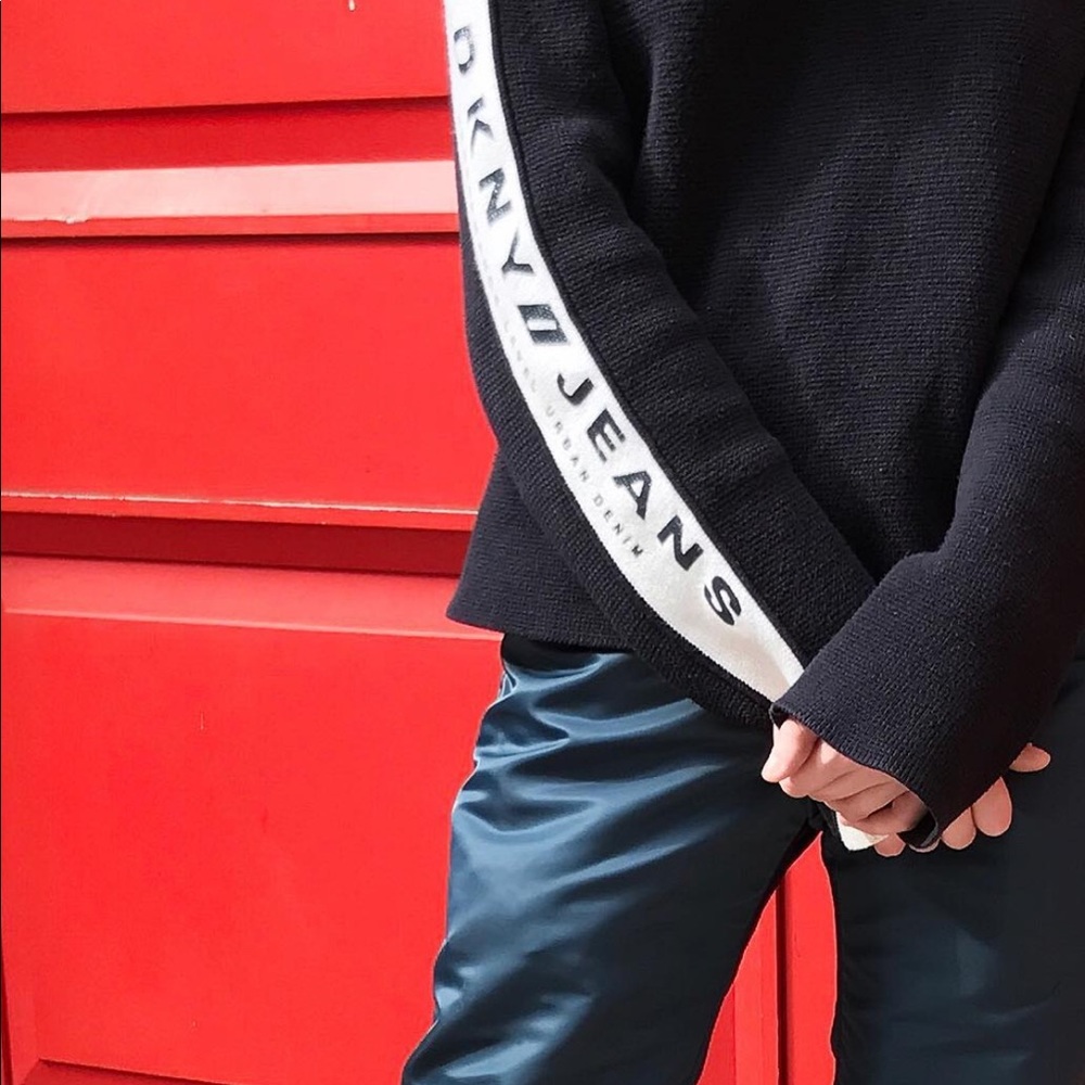 Vintage DKNY knit